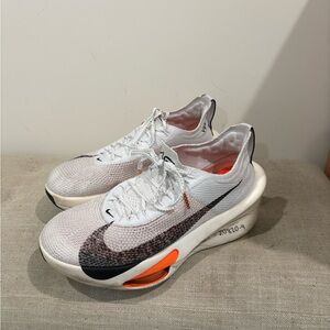 listing-status-banner